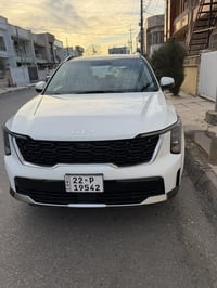 سورنتو ٢٠٢٥ • زيرو ١٠٠٠ • ضمان ٥ سنوات