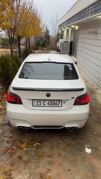 Bmw E60 530i nozl kurt 2010 full full muasafat naw sur kushn 12 7araka...