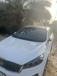 سورنتو2020 فول ماصفات كفاله عامه رقم  الهاتف 07702696586