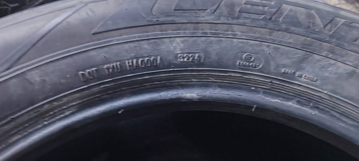 سلام عليكم. تخم تاير ١٧/٦٥/٢٤  إنتاج ٢٤  ٧٥ الف. مدينة الصدر
***********
