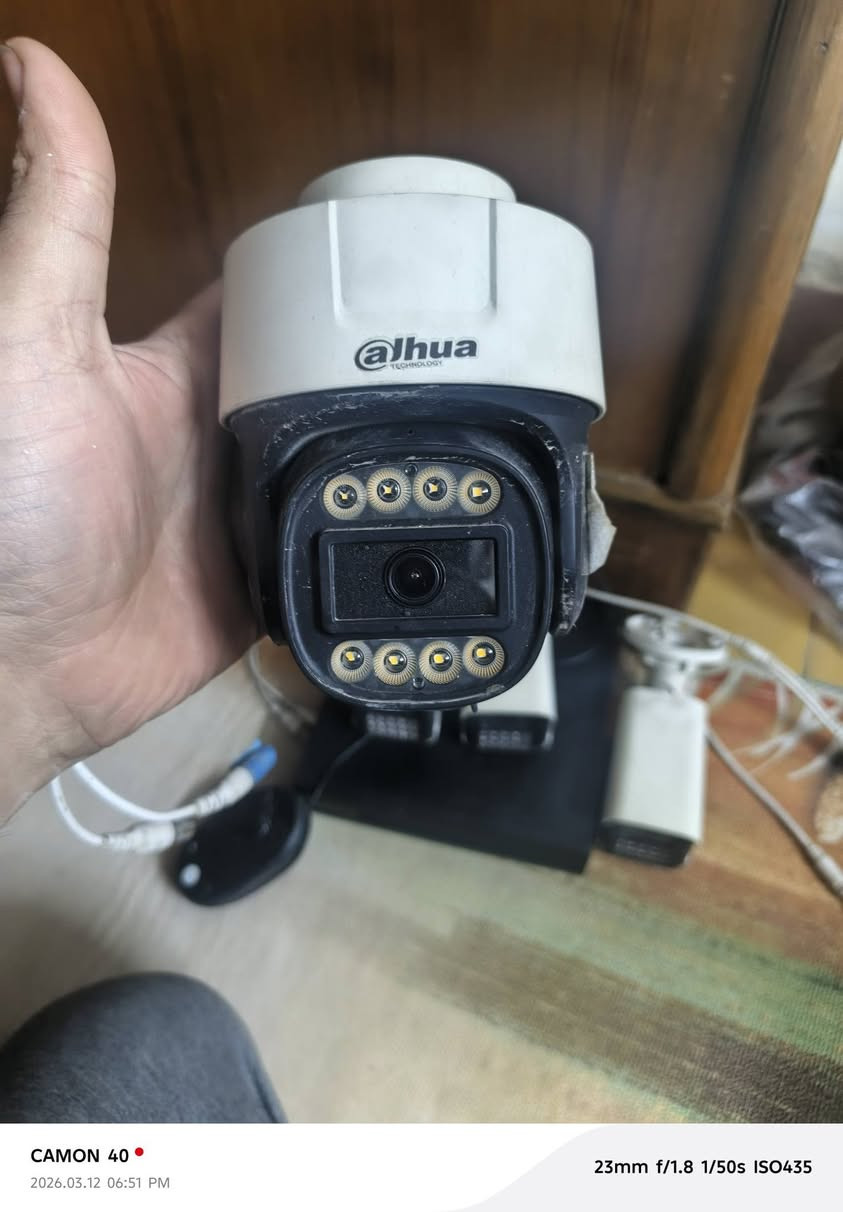 سلام عليكم من رخصت أدمن اخوان عندي هذني لكاميرات لبيع سعرهن كلهن 60 الف مكاني بغداد شارع حيفا 
 اخوان لمو شراي ليعلق بدون زحمه اشراي يتصل ***********
