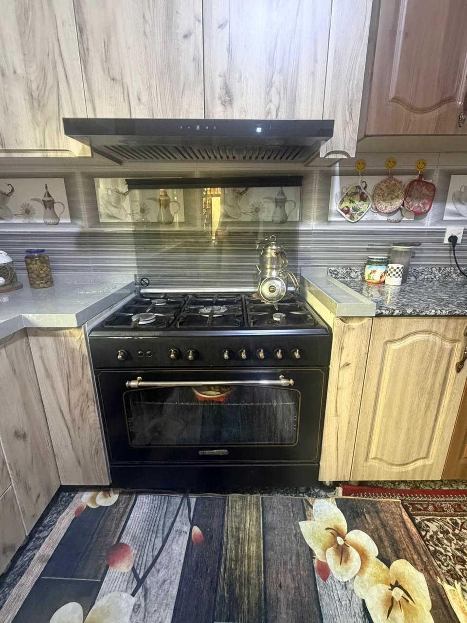 سلام عليكم للبيع سنك قياس متر ونص وطباخ شغال بصوره ممتازه جدا


**إذا كنت صاحب هذا الإعلان وتريد حذفه لأي سبب، رجاءا أرسل رسالة إلى الدعم الفني**