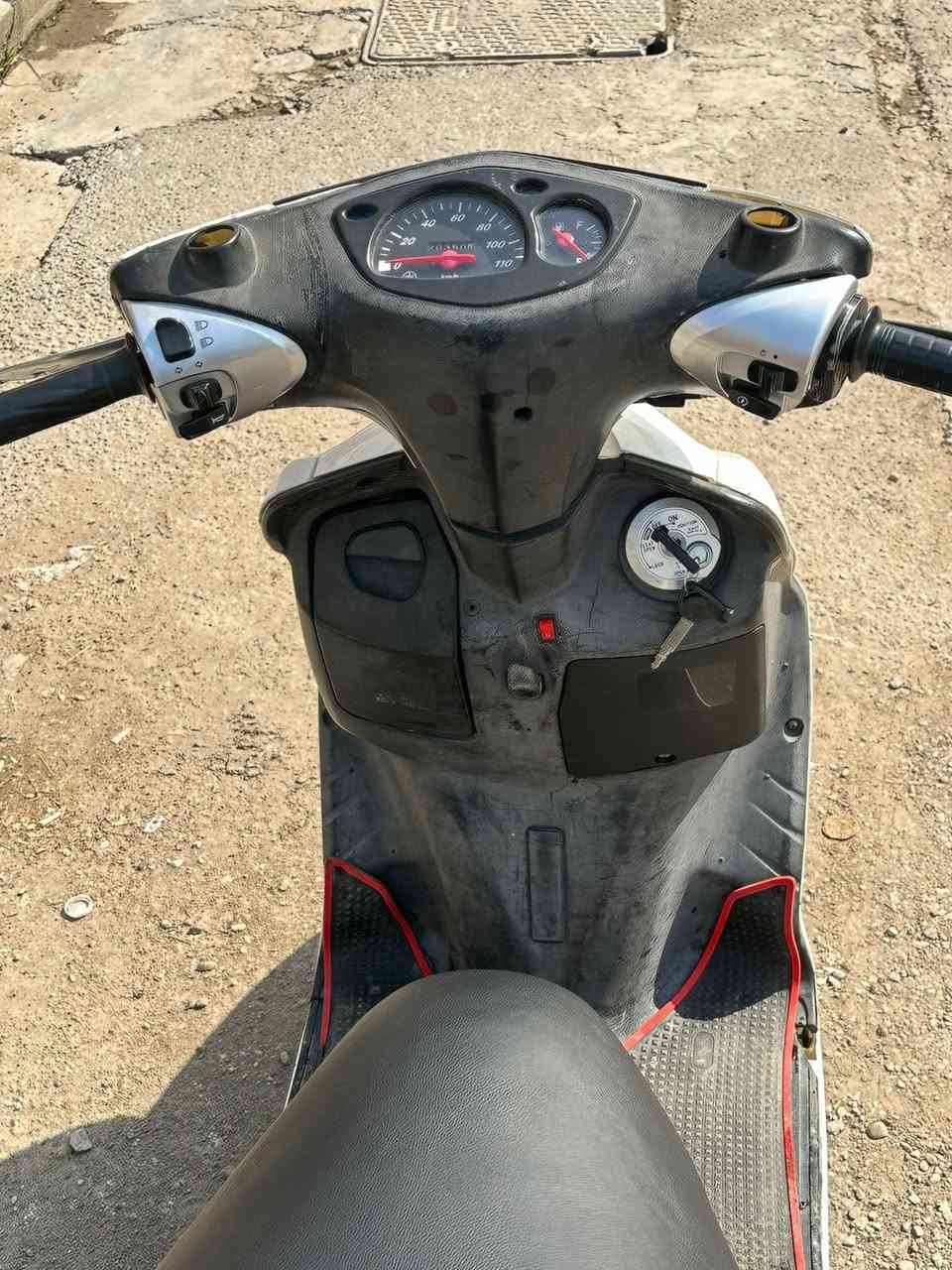 دراجه سكنس ياباني 110 نظيفه كلش كله شغاله سعره 550 مكاني المشتل رقم ***********
