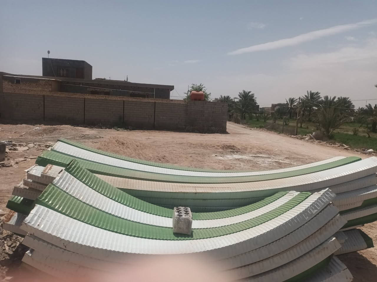 السلام عليكم قمريه كسبان ثقيل درجه أولى قياسات المتوفره ٣متر و٦ونص متر العنوان كربلاء خلف جامعه العميد للإستفسار ***********
