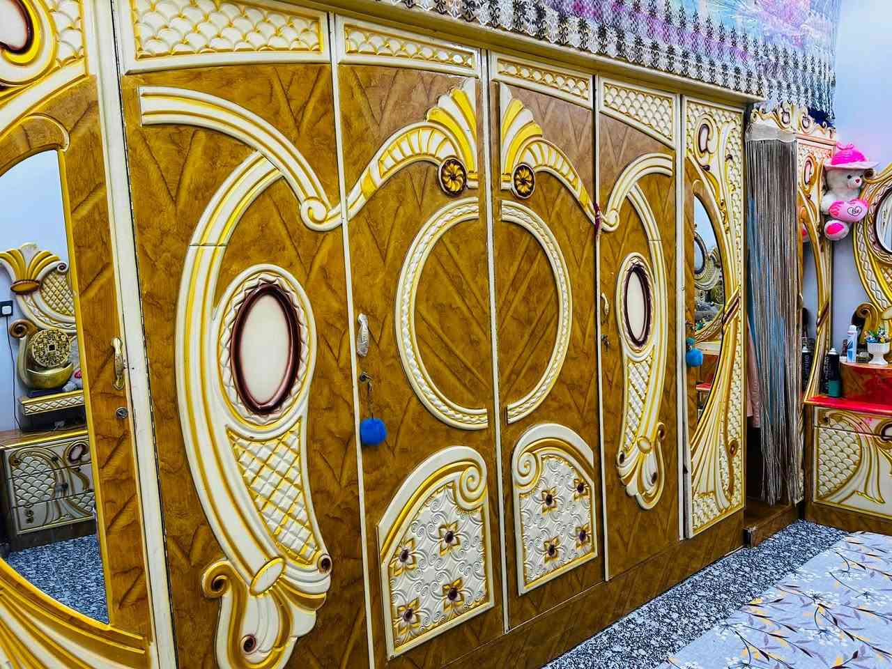غرفة اخشاب عراقي للبيع السعر 900 عنوان ميسان مركز المحافضه ***********
