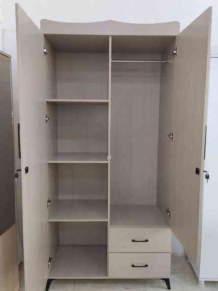 كنتور بابين جديد بالكرتون متوفر عده الوان وبأسعار مناسبه
-------------------
***********
#معرض_جودي_بدهوك 
🪑 أثاث تركي فاخر
غرف نوم – غرف جلوس – غرف شباب – طاولات – كنتور – أسفنج عالي الجودة
✅ عروض مميزة وأسعار تنافسية
📌 ناونیشان:
⛔مالطا خاری-فرعی ئکی به ری سیناعی- به مبه ری مه دره سه (مالتاژئری)
📌 العنوان:
دهوك – مالطا القديم – أول فرع قبل صناعة تصليح السيارات – مقابل مدرسة الابتدائية
(قريب من مطعم مالطا – كونديه مالطا – خارنگه ها مالتا)
#دهوكا_رنكين #موصل #خزائن_ملابس #اثاث_منزلي #زاخو دهوك
