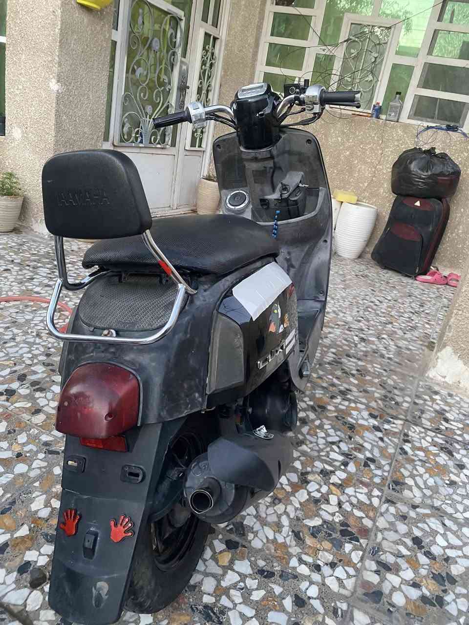 السلام عليكم
بوليس نوزل الدراجه ناعمه كلش و شلعتها حلوه مكينه صافيه مسويلها ادامه كامله فيتبم وكلجات و ولفات وبستم واطيك بيها ضمان اسبوع فحص ربع دينار مذب عليها سعرها 650 وبيها مجال قليل كلش ***********
