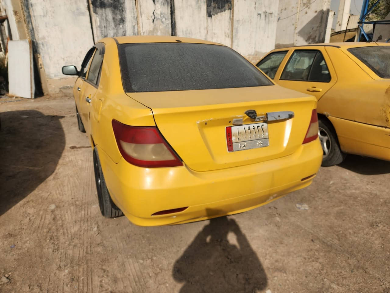 سلام عليكم للبيع  بيوايدي 2010
سياره نضيفه وخير من الله وسعر مناسب مكانها بغداد الاستفسار ع الرقم ***********
