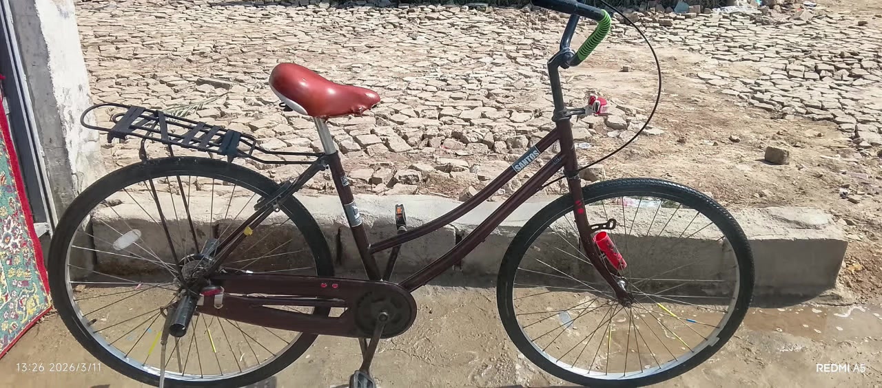 بيسكل لبيع عنوان ميسان لعمارت موديل 15وشري يدك على رقمي ***********
