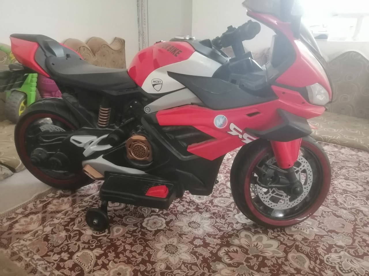 دراجه شحن اطفال نضيفه جدا للبيع قفلها ١٠٠ نجف ابو صخير
او امراوس ببلازما او سكوتر شحن


**إذا كنت صاحب هذا الإعلان وتريد حذفه لأي سبب، رجاءا أرسل رسالة إلى الدعم الفني**