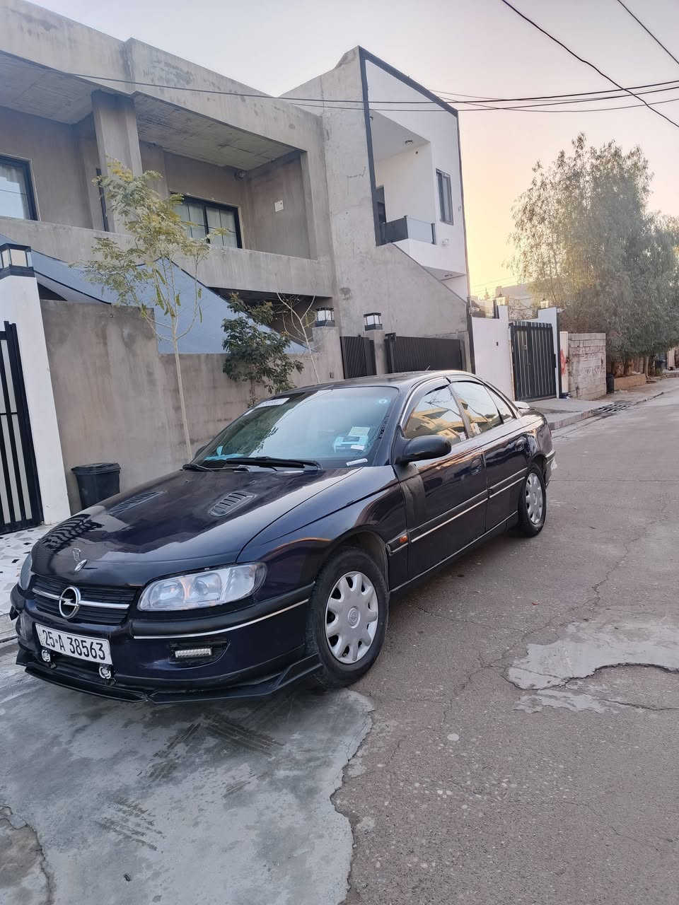 ئوبل ئومیگا مودیل ١٩٩٤.محرك 20بیلادی اسود بی دفتر بنزیزن و سنوی جدید .   سیارە حیل نضيف دعامي الي دعامي كلشي بشرط
محرك وكير وكهربایات سيارة کلشي بشرط
 
سعر : ٤٣بي مجال
عنوان :كركوك اسكان
0781 602 2167
