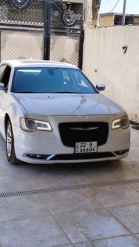 اوباما C300 كفاله عامه   مواصفات  شاشة 8.4 إنج Uconnect Apple CarPlay ...