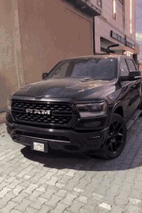 السلام عليكم رام لارامي سبورت ايتورك بلاك ادشن
سياره فول مواصفات للأخير 

-موديل 2022

-بنوراما

-شاشه تيسلا 

-ايتورك

-سستم سماعات كامل

-كشنات جلد كهرباء سائق+راكب + تبريد وتسخين مقاعد

-صندوق كهربائي

-رادارات جانبيه اماميه خلفيه + نقطه عمياء 

-كاميرات محيطيه 

- دوسات بلاديه 

-عداد ديجتال 

-دفع رباعي 4x4

-انظمة قياده

-دوسات البانزين كهرباء 

حادث السياره جاملغ الايسر والبنيد مصلحه تصليح درجه أولى وبدون اي نقص 

السيارة فحص مؤقت وتترقم جميع المحافظات

السيارة ماشيه قليل 18 الف فقط 

السعر 310 مكانها البصره مركز مدينه 

للتواصل  واتساب 

***********

***********
