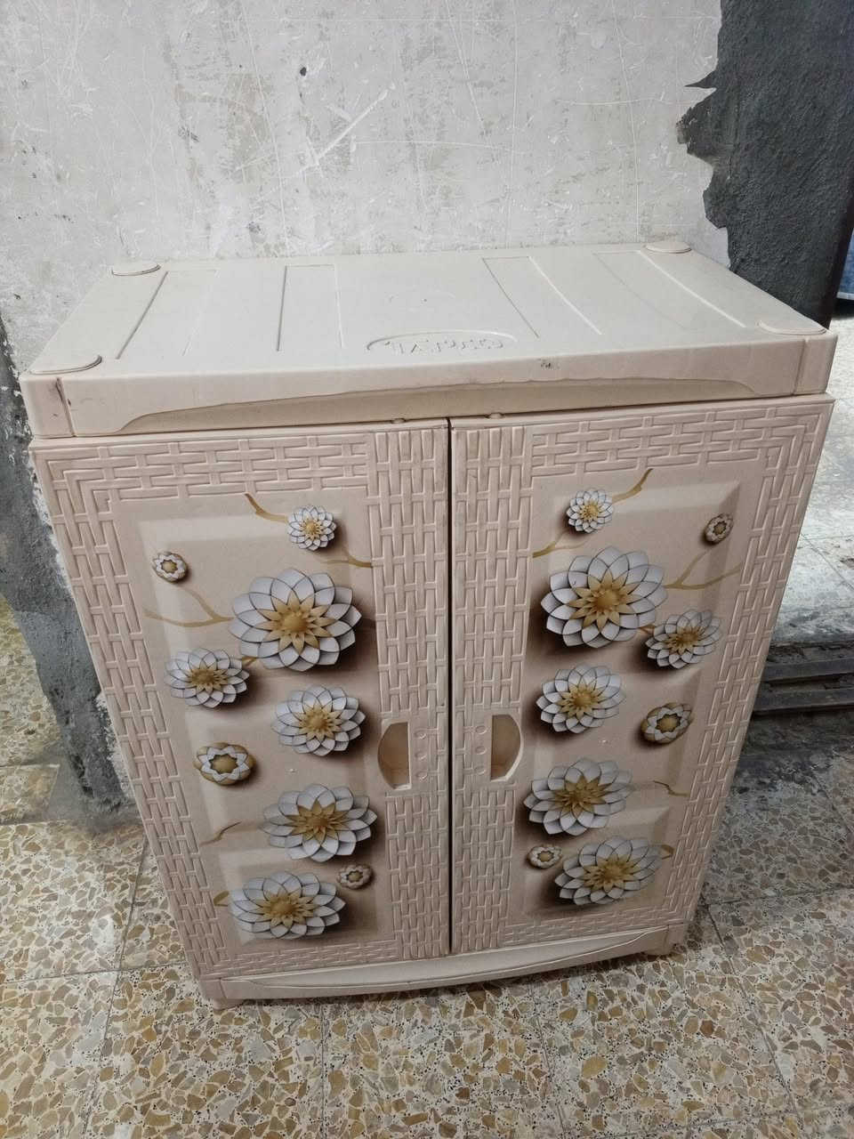 غراض للبيع شغلة تريدها دزها خاص وطيك سعر
(تخم عدد ٢ / كاونتر /طباخ/ جزامة احذية/ مشرة/ مفرغة / صوبة كهربائية/كنتور/ دوشك طبي ابو نفرين عدد ١ ابو نفر عدد٣ / جام خانة قياس 5×2 / سقيفة / حديدة مبردة او طبلة /ميز تواليت/ برميل عدد ٢ يصير دراب  )


**إذا كنت صاحب هذا الإعلان وتريد حذفه لأي سبب، رجاءا أرسل رسالة إلى الدعم الفني**