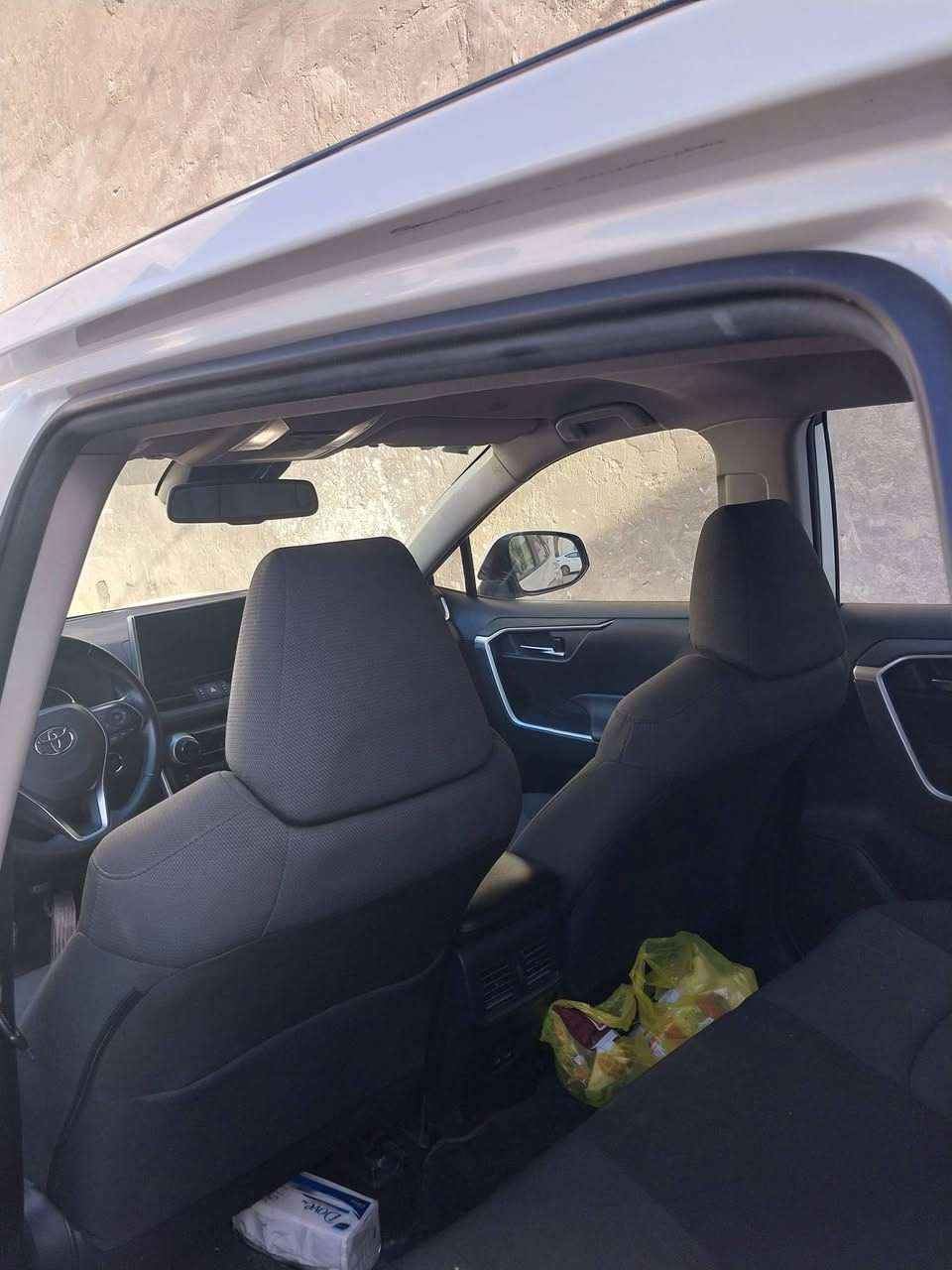 راف فور موديل ٢٣ هايبرد ياباني اصل محور الإمارات درجه اولى سعرها ٢٣٠ اتصال ***********
