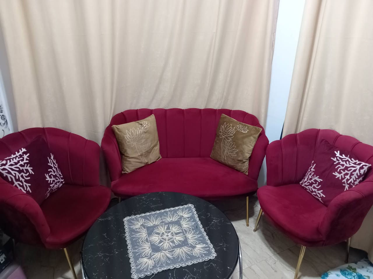 تخم ماروني مثل ما واضح بلصوره جديد ونظيف كولش ب٢٠٠ بيه مجال بسيط + اي ضرر ما بيه اخو الجديد


**إذا كنت صاحب هذا الإعلان وتريد حذفه لأي سبب، رجاءا أرسل رسالة إلى الدعم الفني**