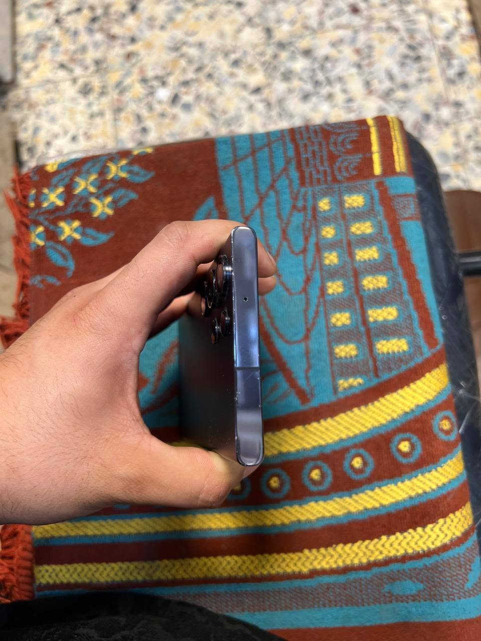 السلام عليكم
جهاز S23 Ultra 
امريكي نص عربي ونص انكليزي 
نظافه 95%
جهاز ممصلح مكفول
ذاكره 512 
مكان بغداد 
السعر 750
***********
