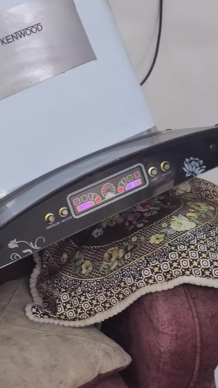 ساحبة (مرشحة) مطبخ شركة Kenwood
لوحة تحكم رقمية: تحتوي على شاشة صغيرة تعرض السرعة أو الحالة.
​أزرار للتحكم: (مصباح، تشغيل/إيقاف، وسرعات المطور).
السعر 50
بغداد الامين الثانية


**إذا كنت صاحب هذا الإعلان وتريد حذفه لأي سبب، رجاءا أرسل رسالة إلى الدعم الفني**