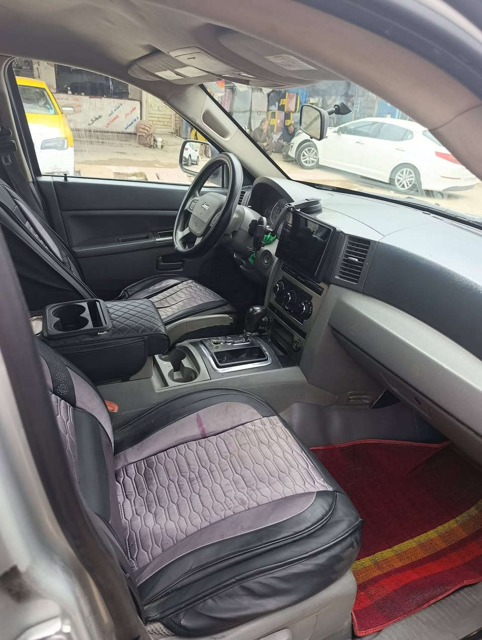 جيب لاريدو موديل 2007
لبيع جاهزه نقص بس تبريد 

ضربه بل خشم جاملق لايسر و تلكيط صبغ 

كير محركه جدد رقم انكليزي بغداد بسمي ثاني يوم حولك 

عنوان ذي قار الشطرة 

للاستفسار الاتصال على الرقم ***********
