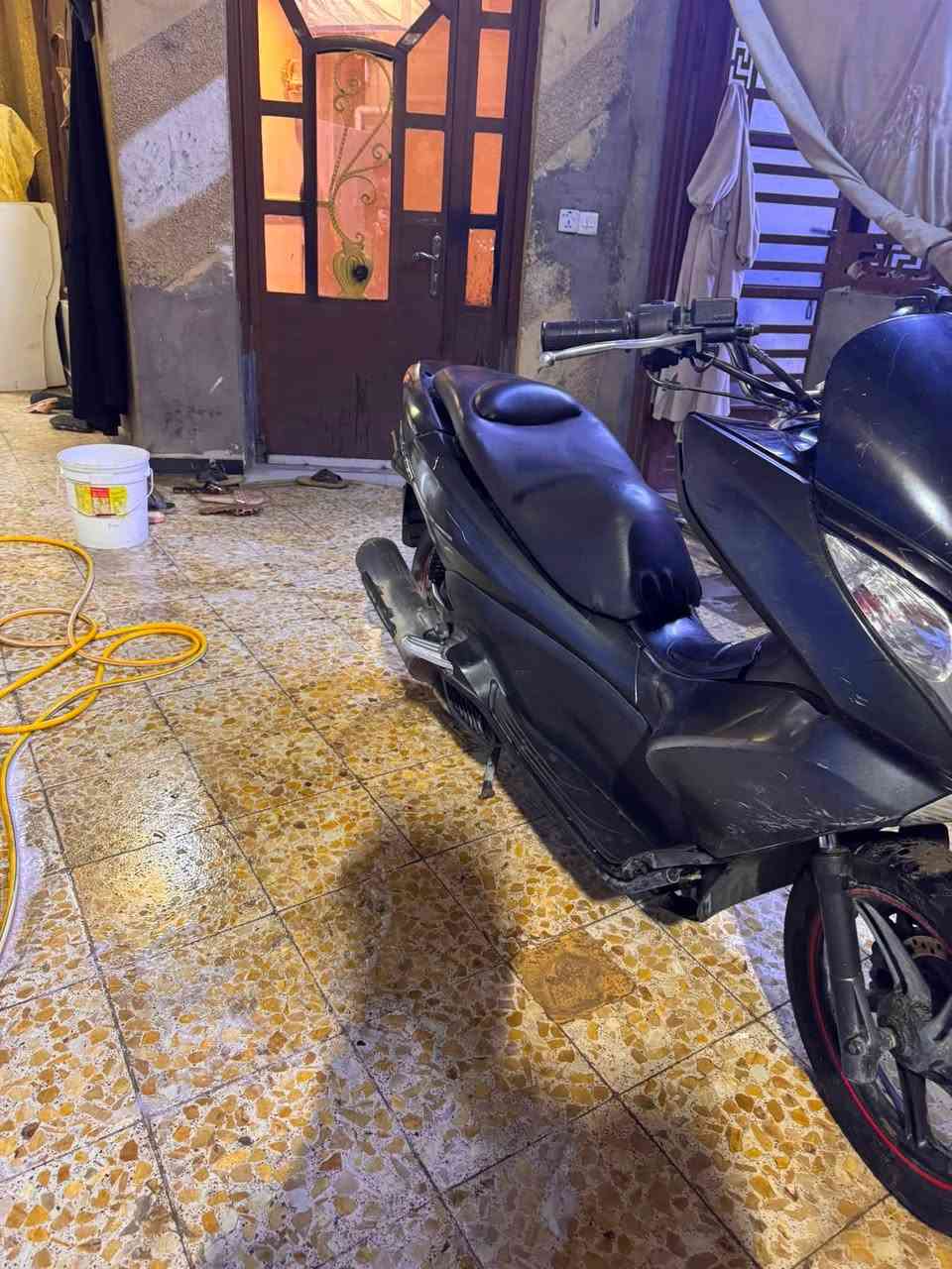 سلام عليكم هوندا PCX150 الدراجة ياباني KF كلش حلوه الدراجة مجفته تجفيت مضبوط سعر 650 قفل بدون عمله مكان دراجة بغداد الغزالية رقم ***********
