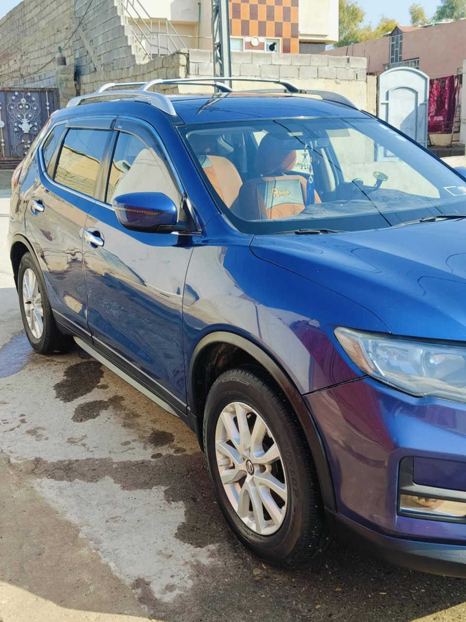 سلام عليكم البيع سياره نيسان روج 2018 ماشيه 137 الف سياره مال بيت حجم محرك2500 شرط كير شرط تبريد شرط كشن سايق كهرباي وتدفئه بيها ثلاث انضمه قياده(سبورت_ ايكو _عادي) رقم اربيل شرط التحويل صاحب  شرعي موجود مصلاوي
مكان سياره موصل ساحة اليسر
سعرها 155 وبيها مجال 
أي استفسار اتصل ***********
