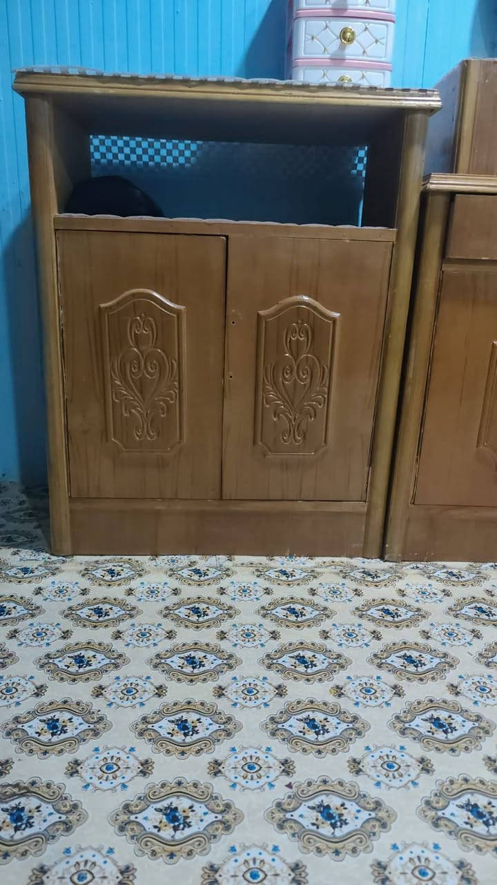 غرفة اخشاب صاج نظيفة 900وبيه مجال قليل البصرة الزبير ***********
