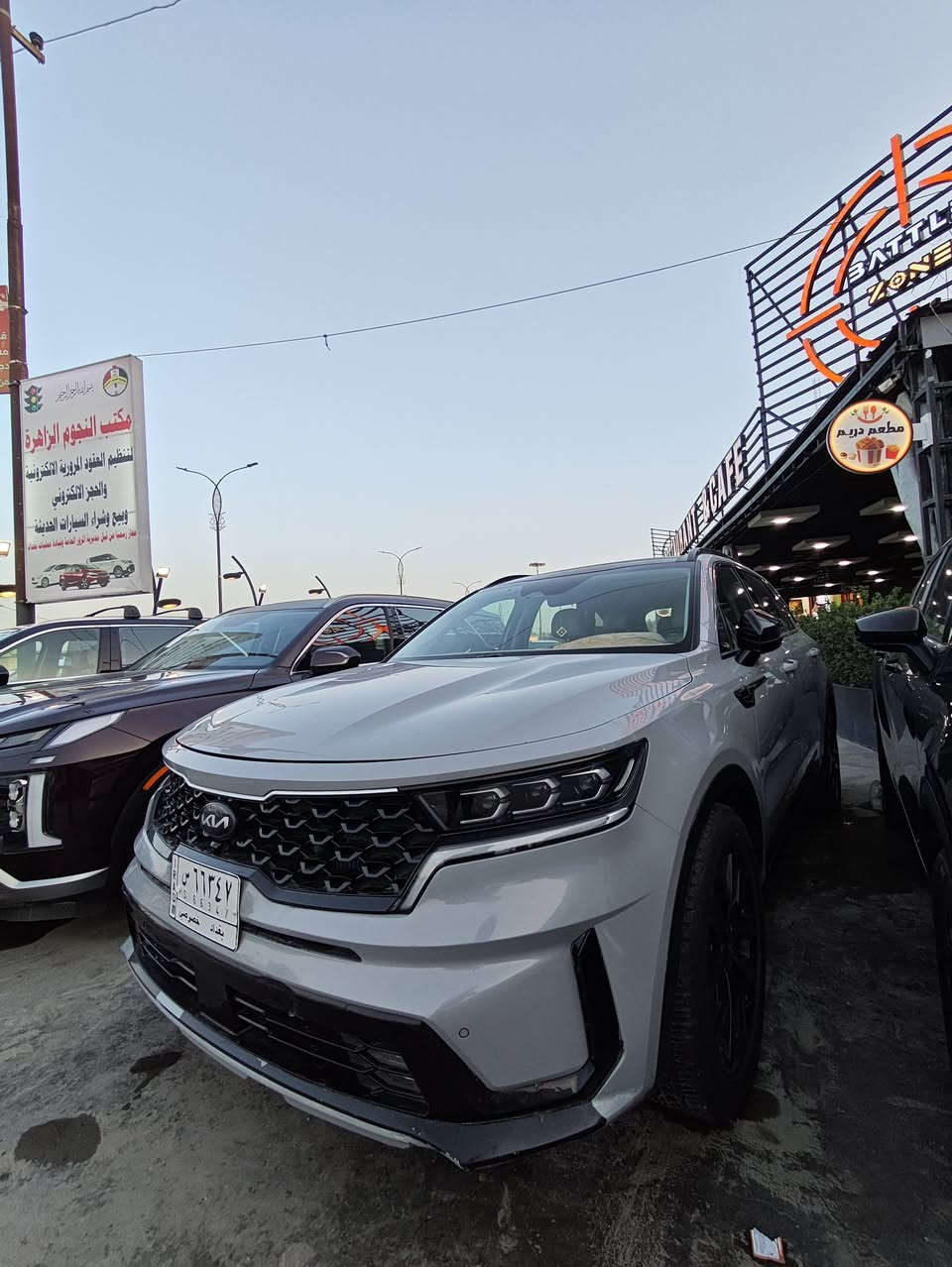 ﷽
كيـا سورنتـو 2022 SX - PRESTIGE 
السياره جديده ونظيفه جدا ومابيها اي شي نقص فول مواصفات مرقم بغداد كامل تحويل ثاني يوم 
لأستسفسار اكثر : ***********
