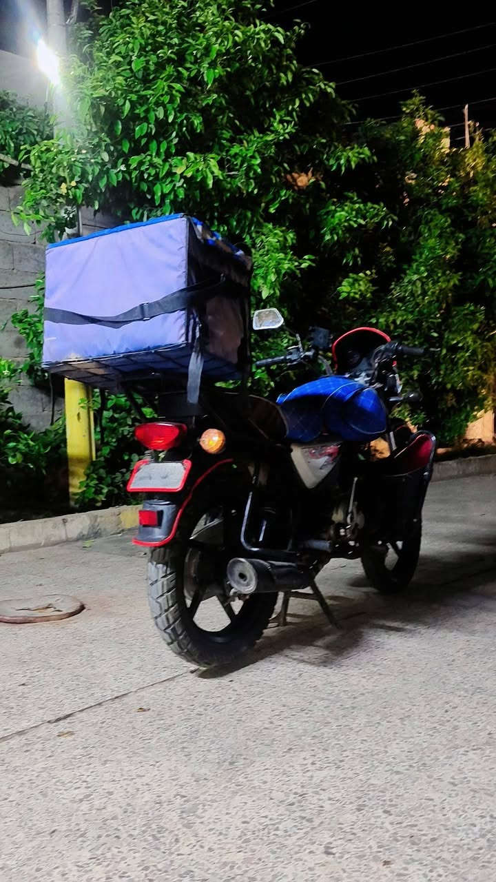 بوكسر للبيع موديل 19 طابه ب 20 دراجه خير من الله بيه فقط خيط بخار كلش بسيط الباقي مكفول اوراق كامله ه‍:***********  واتساب فقط 
مكاني ابو غريب الزيتون السعر 700 وبيه مجال بسيط اخوان الموشراي ليتعبني واسف عل اطاله
