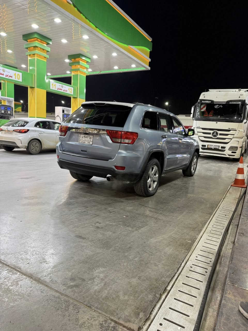 سلام عليكم 
للبيع جيب لاريدو مديل 2013
رقم بغداد بسمي تحويل مباشر 
حادث سياره باب وجاملغ بدون دواخل 
سياره مصبوغة حزام جماليه اثر جراد 
كير ومكينه كفولات محرك هسه شاده صار شهر 
تخم تاير جديد. صدر جديد. سياره ما بيه نقص 
موصفات فول   مكان سياره بغداد البلديات
سعر 128 بيه مجال بصيط رقم ***********
اعتذر عن مراوس بيع فقط
