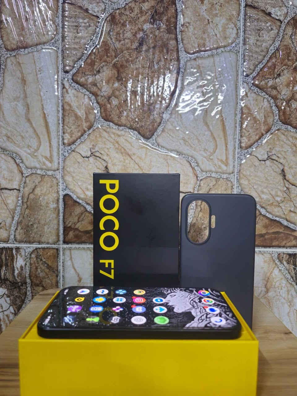 للبيع Poco F7 (نظيف جداً)
  السعر: 550 الف بي مجال مكاني كركوك ما عندي توصيل. 
استخدام خفيف جداً ونظيف 100% بدون أي خدوش أو مشاكل
 المواصفات:
المعالج: Snapdragon 8s Gen 4
الرام: 12GB + 6GB RAM توسعة
التخزين: 512GB UFS 4.1
الشاشة: 6.83 إنچ AMOLED 120Hz
البطارية: 6500mAh 
الشحن: 90W
 الملحقات:
كرتون أصلي
شاحن + سلك أصلي
شاشة ضد الكسر و الخدوش
كفر أصلي
 الحالة:
الجهاز نظيف جداً + بطارية 99%
ما مفتوح ولا بيه أي صيانة. كركوك, العراق


**إذا كنت صاحب هذا الإعلان وتريد حذفه لأي سبب، رجاءا أرسل رسالة إلى الدعم الفني**