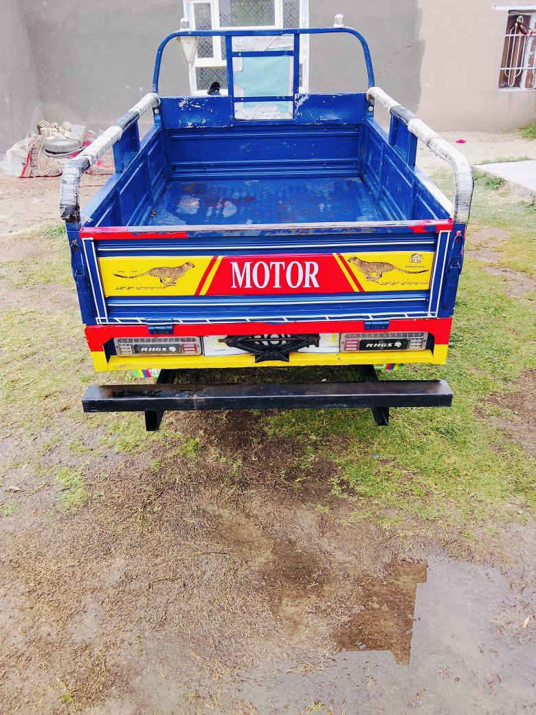 سلام عليكم ستوته للبيع موديل 2021مكفوله محرك 23مامفتوح كامله مكمله اوراق اصولي السعر1900وبيها مجال مكانه بابل الحصوه  رقم الهاتف ***********
