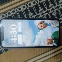 ايفون 11 • شاشة مخدوشة • كربلاء