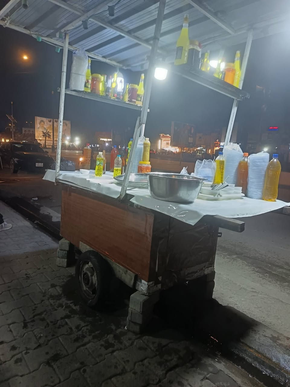 سلام عليكم عربانه خشب تايرات نضيفه
سعر 100 الف بغداد مدينة الصدر 

*********** واتساب
