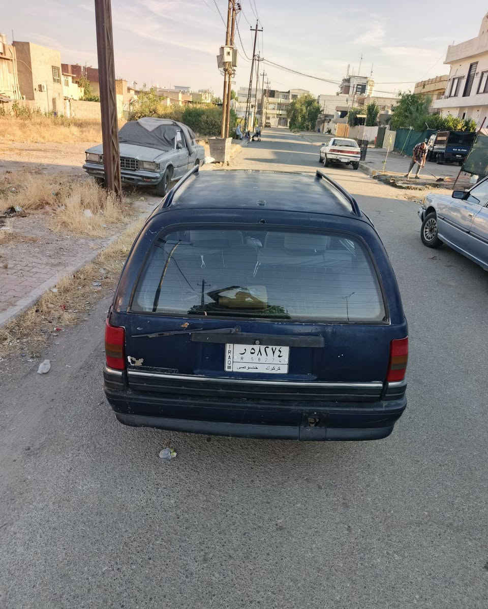 بيع سريع! اوميكا مشروع وطني لل27 دفتر بنزين كير جديد قبل يومين شديته كير محرك بالشرط 
كهربائيات شغال سعر 18 وبيها مجال عنوان كركوك ***********
