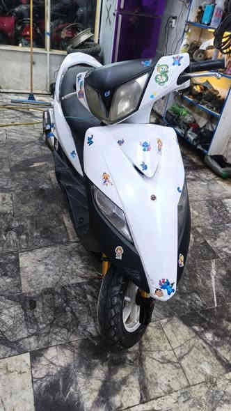 دراجه ماكس ثعلب البيع دراجه بيها غراض بلاديه تزويد مثل صالنصه بوري عدل +صدر رياضي+ دبلات خلفي +زوج اوياله رياضي بلادي +اكلاجات+قطرت دهن+قطرت اكسن+براغي رياضية بلاديه دراجه نضيفه كهرباياتها كلهة شغاله السعر ٨٠٠ عنواني بغداد الكريعات رقم ***********
