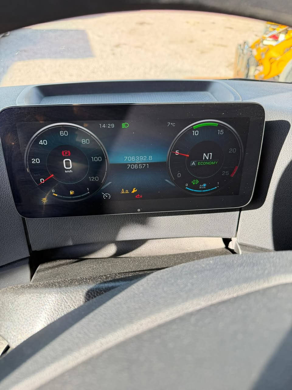 نوع :واحش
موديل:2020✅   
حجم:3553✅
لون :أزرك✅ 
دوخول جدید
فول فول موصفات  
گير: توماتیک
سعر:600$ بيهامجال
العنوان: معرض السيد عنوان أربيل كلك عل شارع العام 
*********** فهد عبدالغني
*********** فهد عبدالغني 

رجاءً يرجى عدم الاتصال بعد الساعة العاشرة ليلاً 🕙
