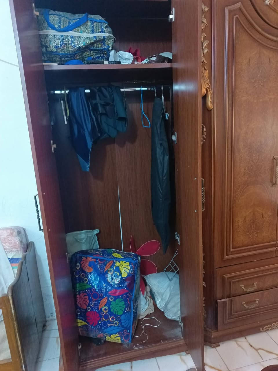 غرفة تكمة  معروضة  للبيع    مكان بغداد  شارع  حيفا   اي  ضرر ماكو


**إذا كنت صاحب هذا الإعلان وتريد حذفه لأي سبب، رجاءا أرسل رسالة إلى الدعم الفني**