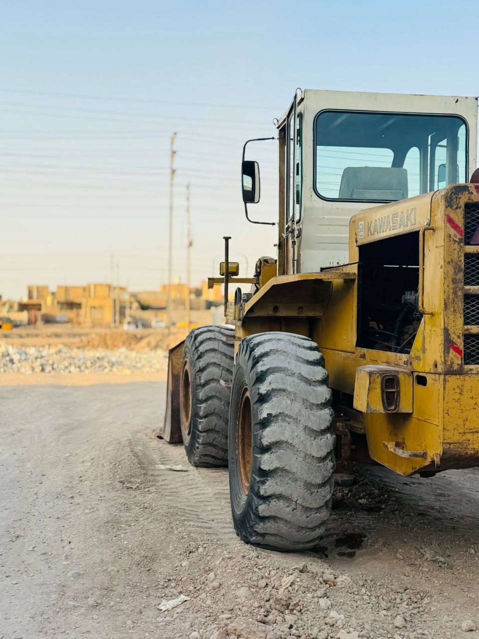 سلام عليكم شفل 70 كاوسكي محرك B  كير داش دفع رفع خير من الله ***********
