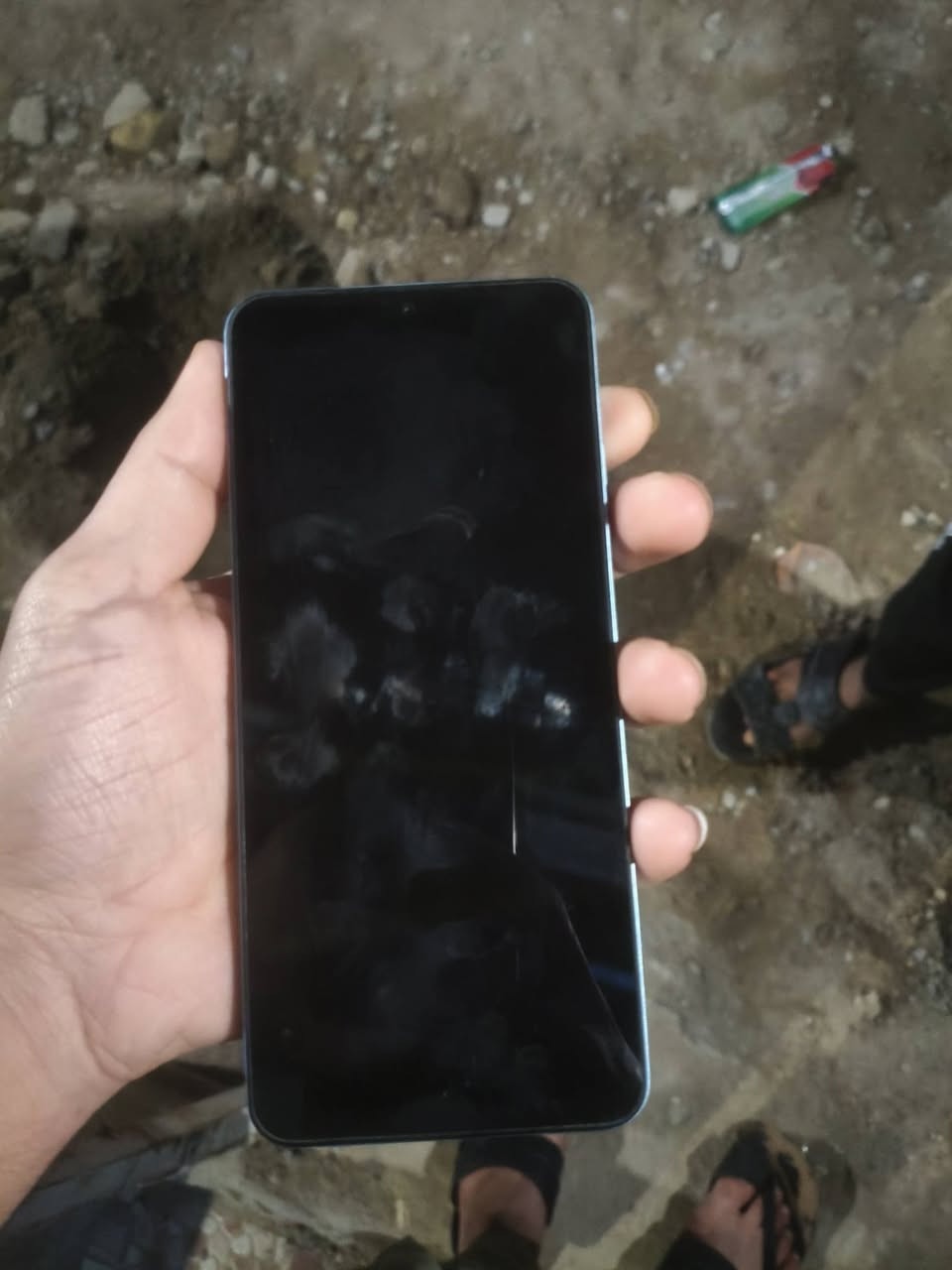 بوكو للبيع ذاكره 128 جهاز يخبل وضمان اضمنلك سعره 150 مكاني شطره /***********
