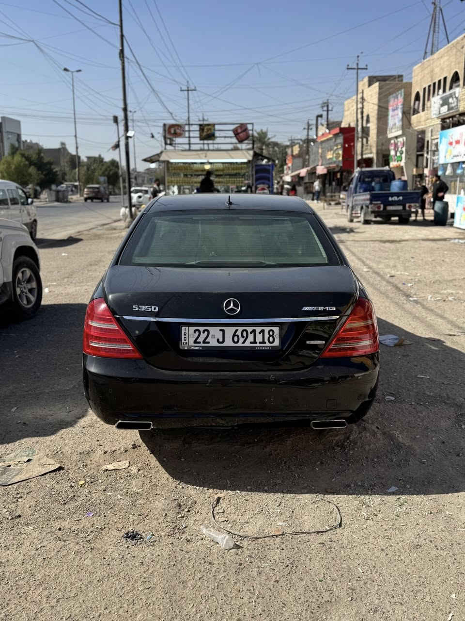 مرسيدس S350 2009
السياره وارد الماني
فول مواصفات
بردات بلاديه 
برده جامه خلفيه 
رادارات امامي خلفي وحساسات امامي خلفي
كامرة امامية 
ابواب شفط صندوق شفط 
كشنات تدفئة تبريد 
وكلش هواية بعد مواصفات ممذكورة
السيارة مكفولة من الضربة والصبغ 
السيارة رقم اربيل ب اسمي 
ماشيه 149 الف كيلو 
مكان السياره بغداد الشرطة الرابعة
 
السعر 205 وبيهة مجال 
للاتصال : ***********
