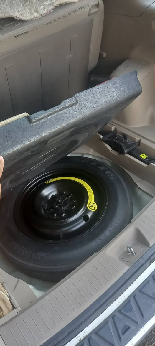 بۆفرۆشتن 2009 بێ ساردبێ بۆیاخ سه نه وی تازە 126 گه ڵا ***********
