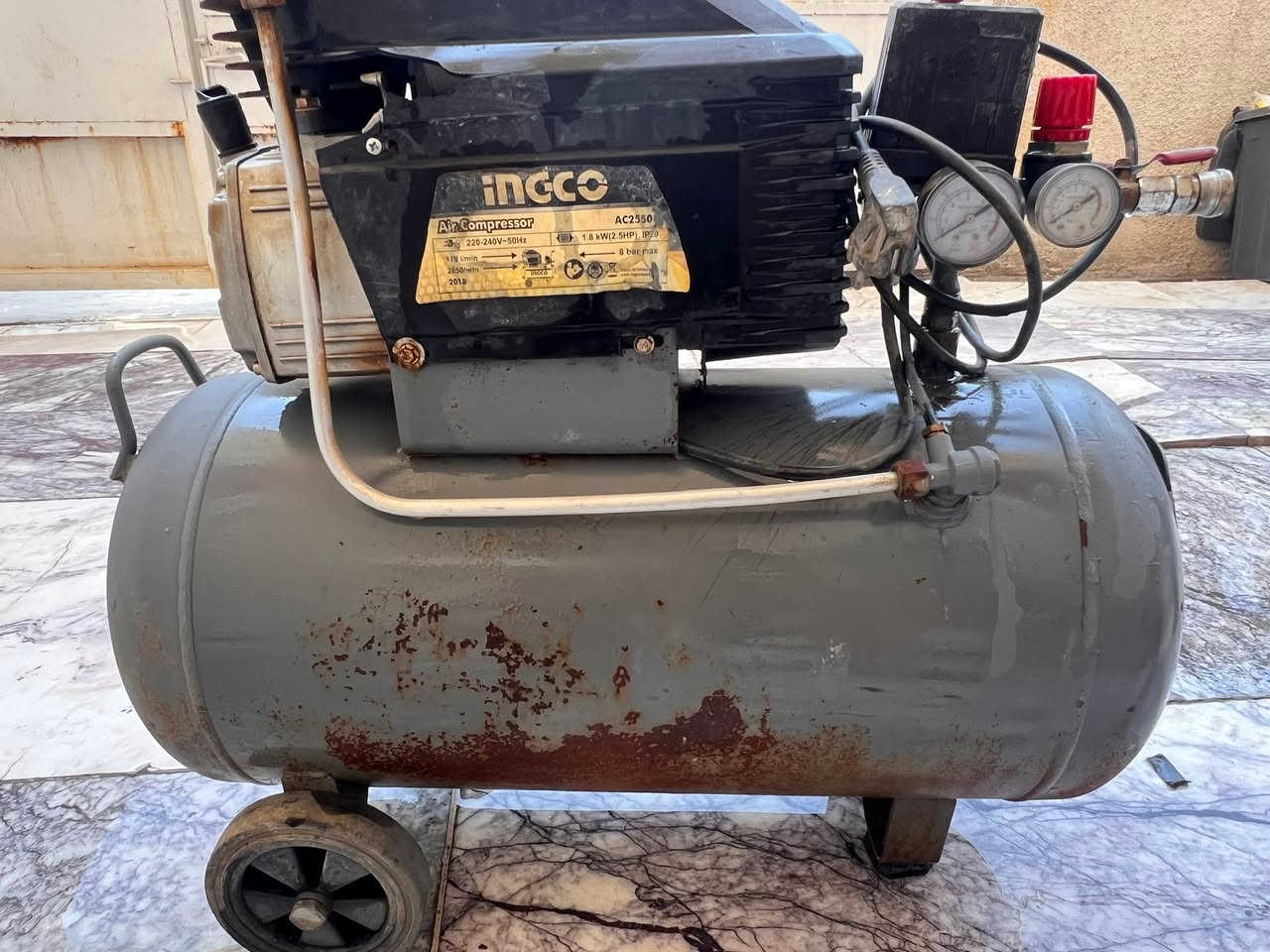 كمبريسر حجم 50 L  سعر 90 الف
مكان بغداد


**إذا كنت صاحب هذا الإعلان وتريد حذفه لأي سبب، رجاءا أرسل رسالة إلى الدعم الفني**