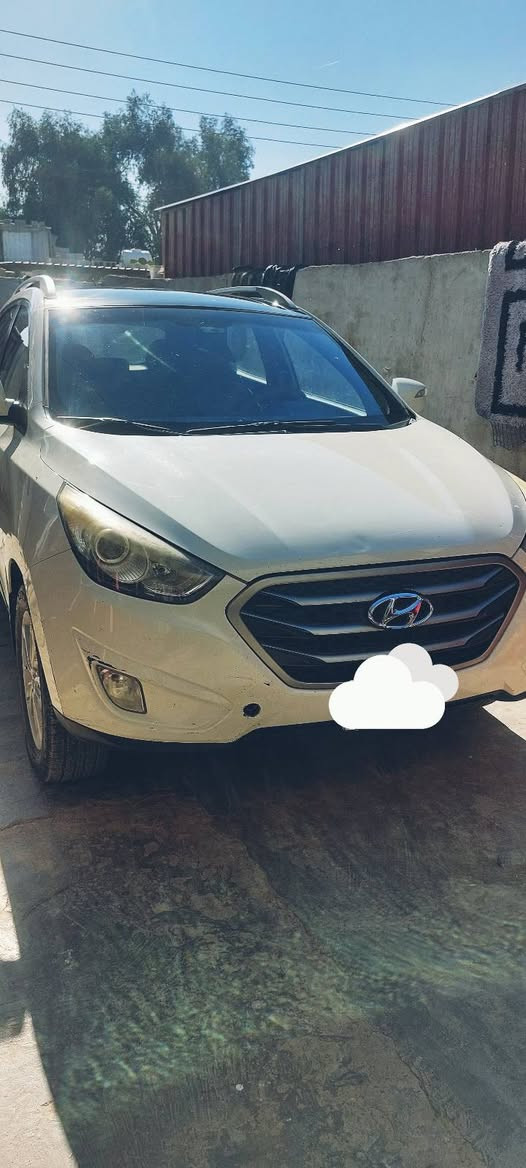 توسان ٢٠١٠ خليجي بغداد لا صبغ ولا تبديل مكينه ٢٤٠٠ جديده كير تبريد بنوراما تخم تاير السعر ١٢٥ موبايل *********** مكاني بغداد تقاطع النهروان
