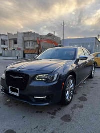 اوباما 2019 C300 للبيع 6 سلندر 3600 مكينة وكير كفالة كشنات كهرباء تدفئ...