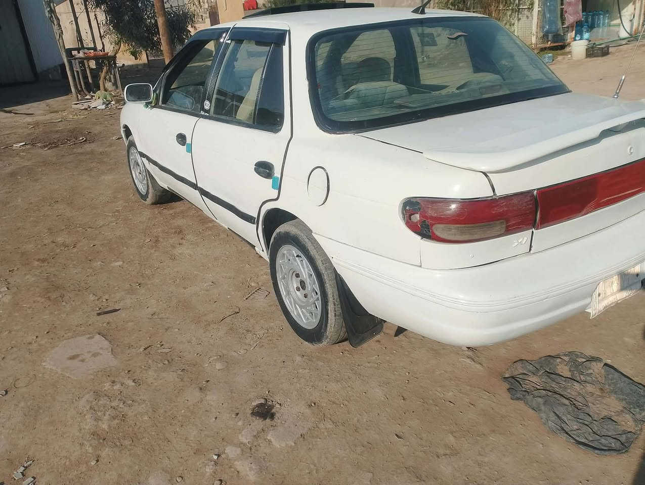 السلام عليكم للبيع سياره كيه سيفيا موديل ٩٣ رقم بغداد موازي سنويه صاقطه ٢٣ مكينه بيهه بخار قليل السعر ٢٢ ابيع تصقيط العنوان واسط الصويره مامتواجد على الفيس الاستفسار على الرقم ***********
