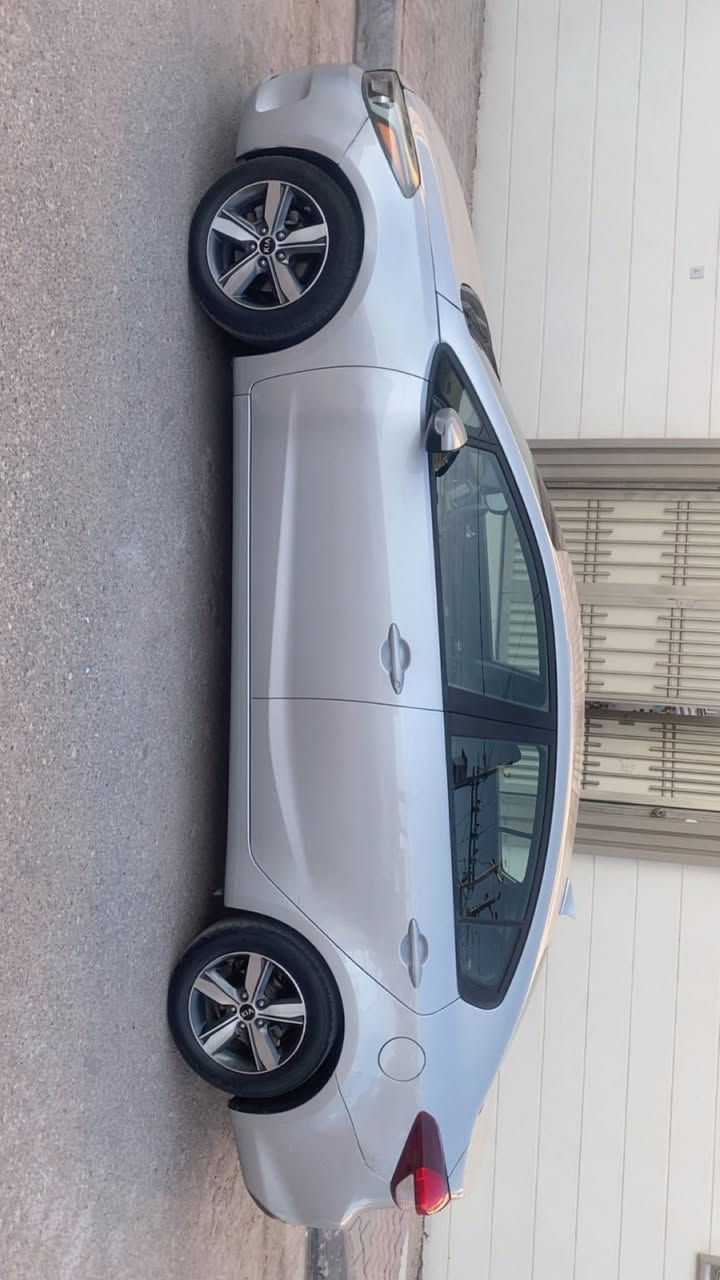 سلام عليكم فورتي موديل ٢٠١٨ رقم كربلاء سونار بيها صوره حادثها منشورات محرك2000 ماشيه 86سياره جاهزه عنوان سياره كربلاء سيف سعدايرباك دركه فقط ***********
