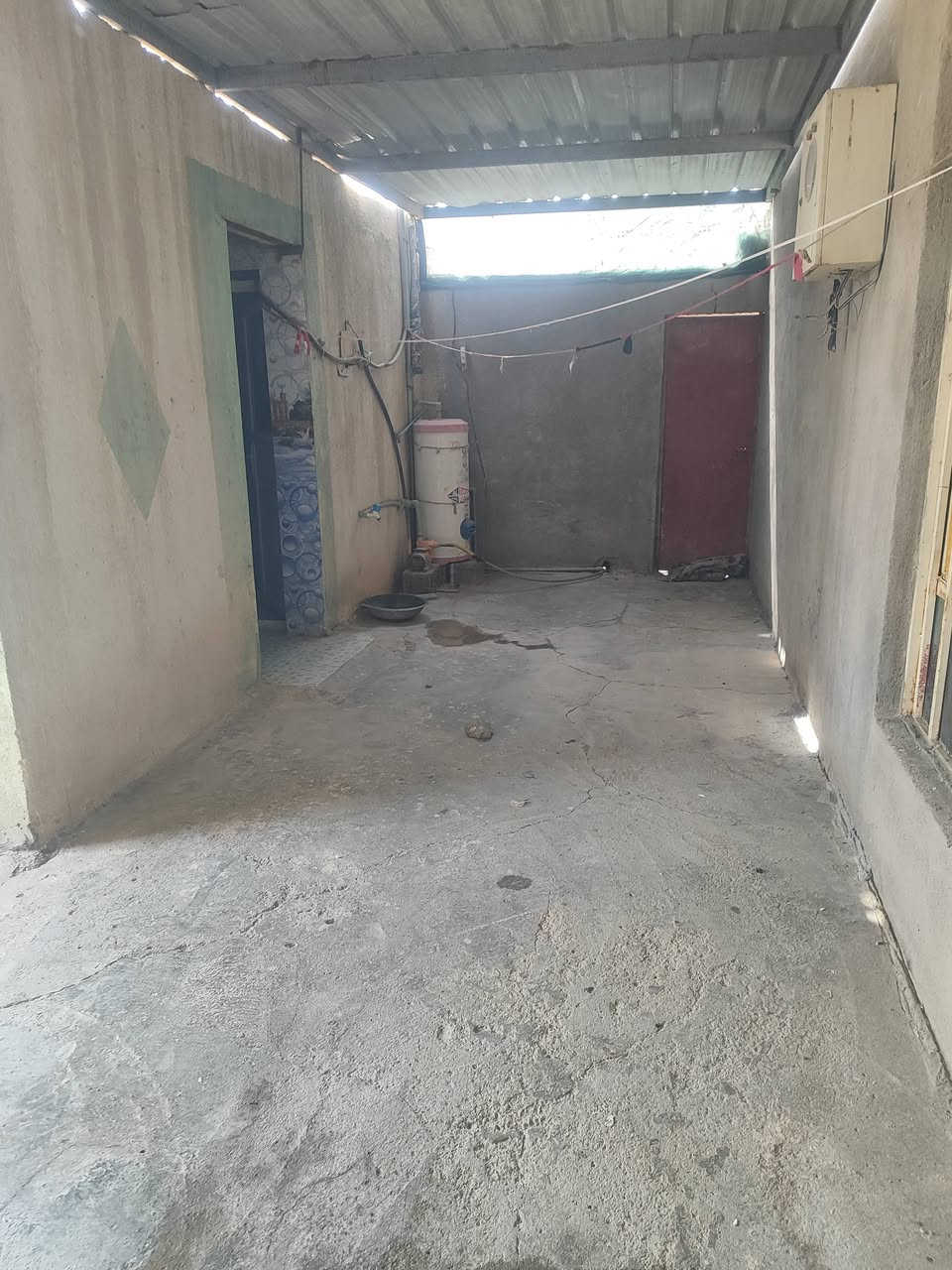 بيت لليجار حي الصادق قضاء الدوايه التصال على هاذه الرقم ***********
