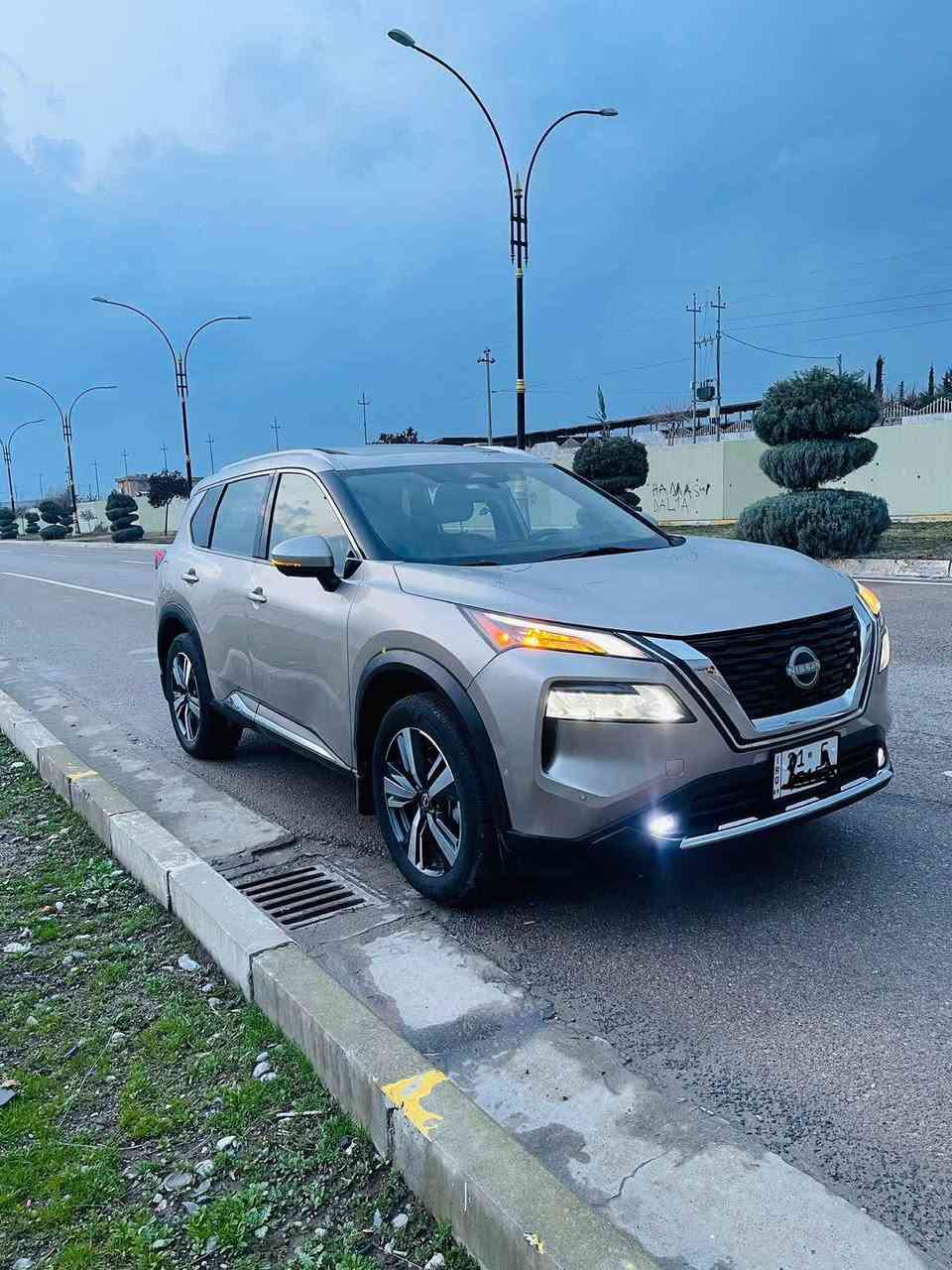 نیسان ڕۆگ  2023  platinum awd
9000 mil  ڕۆیشتن
قەپات مواصفات ،،پانۆڕاما،شاشە الکترۆنی،،داتاشۆ،،کوشین ساردوگەرم وجڵدوکوشین خەزن،کامێڕا 360 و5 کامێڕا،کامل ڕادارو حەساس
 3 پستن و15 و تۆربۆ،،خەتی جادەواۆتۆستۆپی پێش وپشتی،ویل 19 ولایت لیدو عدسەو5 بەصمە وسوکان هیتەروشەغال،برێک بەصمە،اتۆهۆڵدوپەردە بیلادوتولی دەرگا نیکل وصندوق کارەبایی وچەندین تایبەتمەندی تر.....💯
گێڕومەکینەوکارەبایی بەشەرتە ✔
چملغ وبۆنیت بۆیاخ گۆڕاوە کەمێک ناوی گرتوە ➯
اێرباگ سوکان وشانی سیستەم کراوە بیلاد دانراوە
ڕەنگی بڕۆنزی چکلێتی ➡
ڕەقەم وسنوی نوێ بەناو خۆمانە نمونە لەجوانی وخاوێنی ➡
*********** واتساپ
شوێن قەڵادزێ ،،ڕانیە
نرخ 175 $ ومجال بشدار, السليمانية
