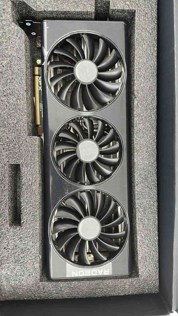 السلام عليكم شباب عندي هذا الكرت صارلي ٤ اشهر او اقل من متسخدمة نظيف خير من الله جاي استخدمة 2k اعلى اعدادات ع دلتا فورس ينطيني ٣٥٠ فريم حرارة كله ٥٥-٦٠ تجي تفحص يمي وتدلل ما مستخدمه هواي بالاسبوع لو العب ساعتين لو لا .


**إذا كنت صاحب هذا الإعلان وتريد حذفه لأي سبب، رجاءا أرسل رسالة إلى الدعم الفني**