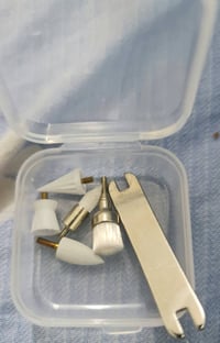 فرشة أسنان • أدوات نظافة